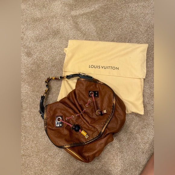 Louis Vuitton Limited Edition Masala Monogram Epices Kalahara Gm bag - Picture 6 of 10